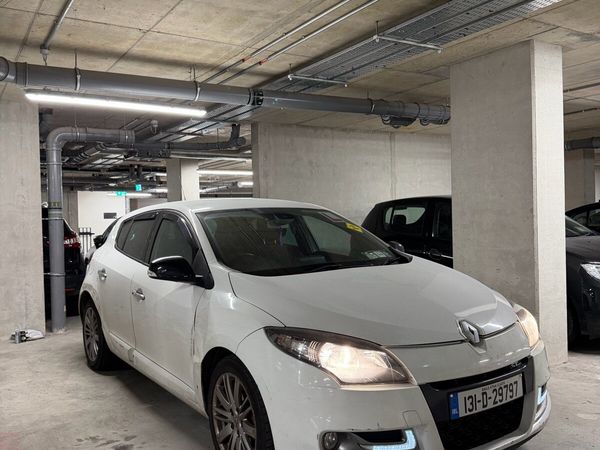 Renault Megane Hatchback, Diesel, 2013, White