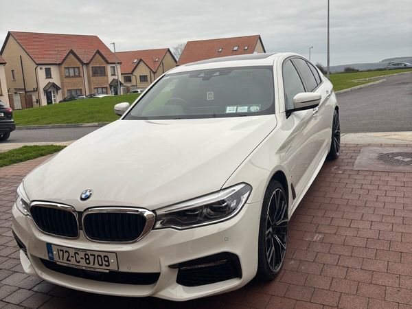 BMW 5-Series Saloon, Petrol Plug-in Hybrid, 2017, White