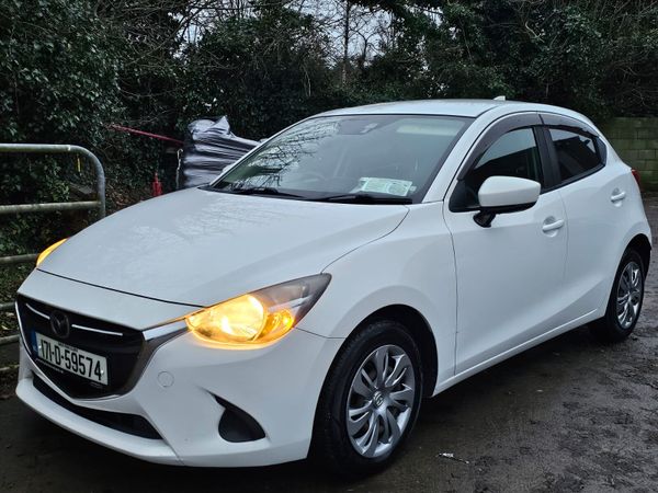 Mazda Demio MPV, Petrol, 2017, White