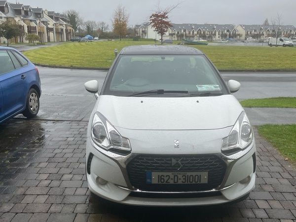 DS Automobiles DS 3 Hatchback, Petrol, 2016, White