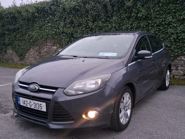 Ford Focus Hatchback, Diesel, 2014, Grey