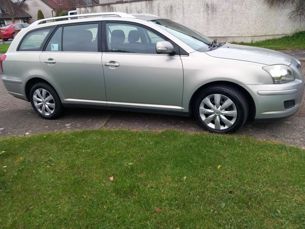 Toyota Avensis Estate, Diesel, 2007, Green