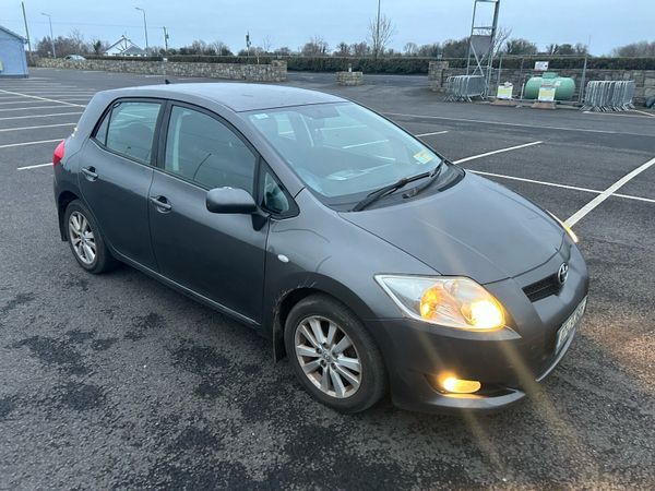Toyota Corolla Saloon, Petrol, 2010, Blue