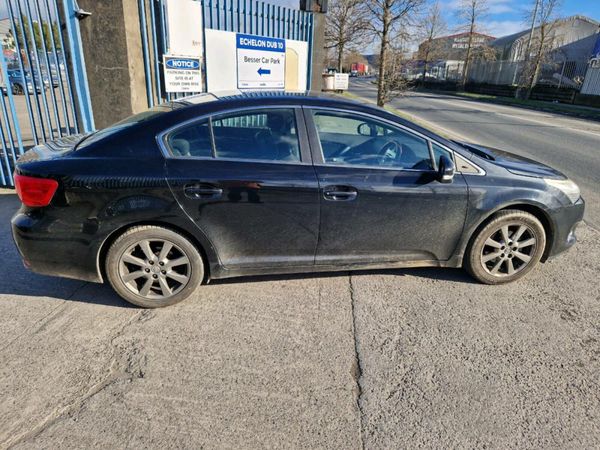 Toyota Avensis Saloon, Diesel, 2013, Black