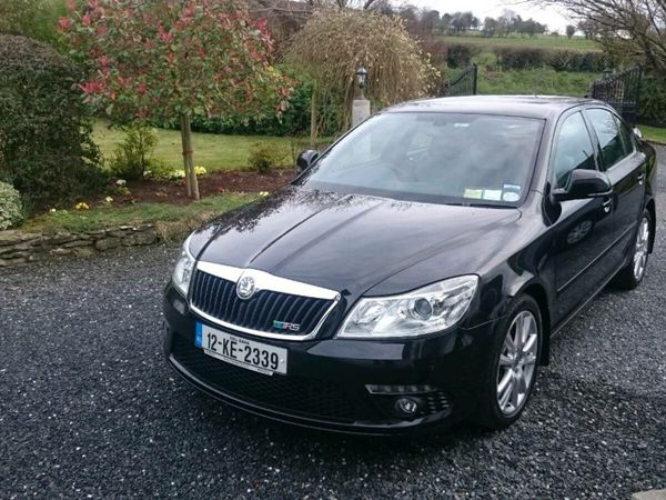 Skoda Octavia Saloon, Diesel, 2012, Black