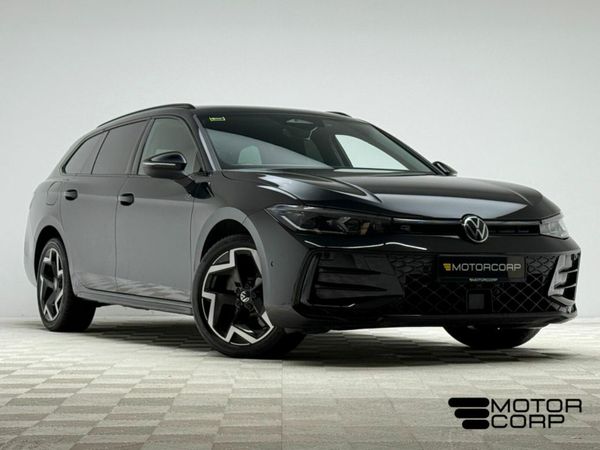 Volkswagen Passat Estate, Petrol Plug-in Hybrid, 2025, Black