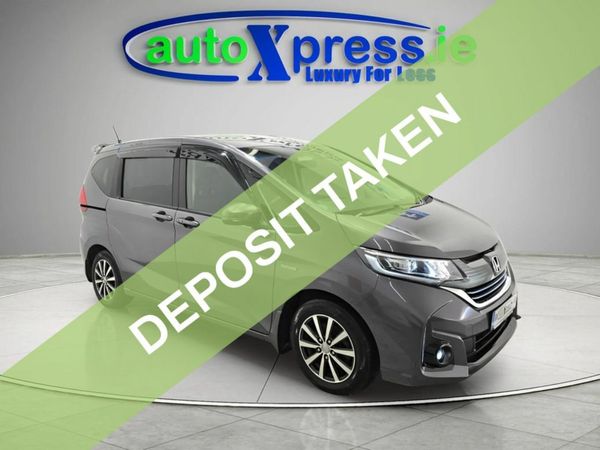 Honda Freed MPV, Petrol Hybrid, 2017, Grey