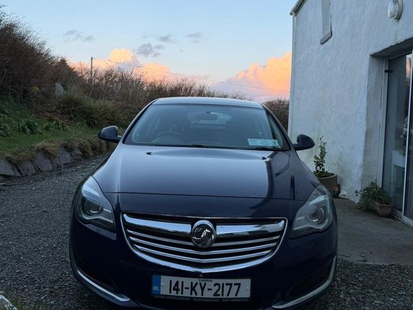 Vauxhall Insignia Hatchback, Diesel, 2014, Blue