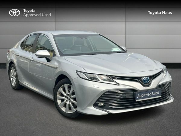 Toyota Camry Saloon, Petrol Hybrid, 2021, Silver