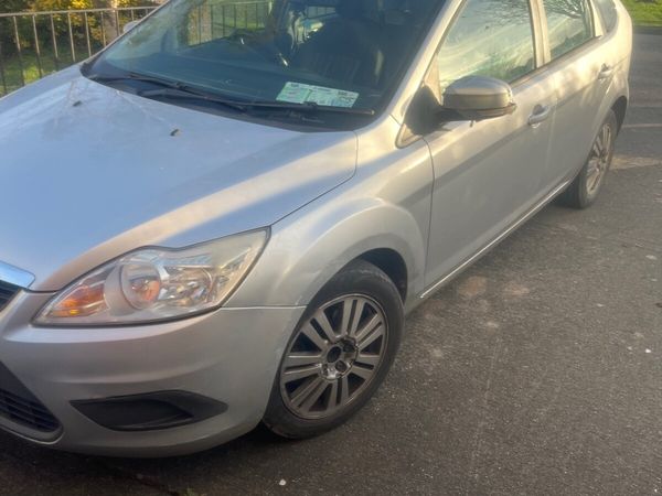 Ford Focus Hatchback, Diesel, 2010, Silver