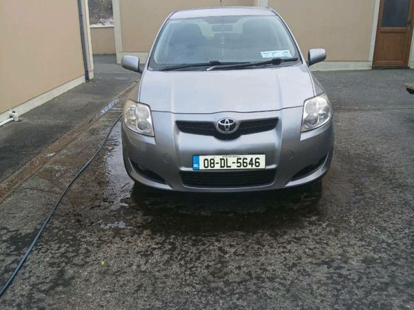 Toyota Auris Hatchback, Diesel, 2008, Silver