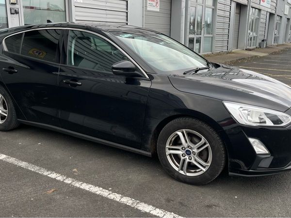 Ford Focus Hatchback, Petrol, 2019, Black