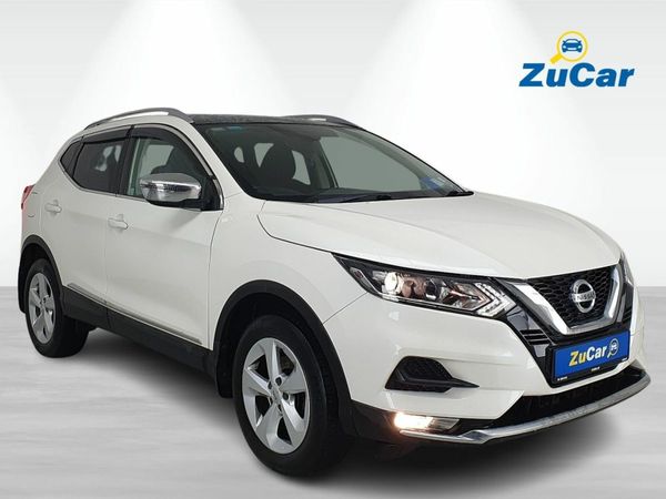 Nissan Qashqai MPV, Petrol, 2019, White