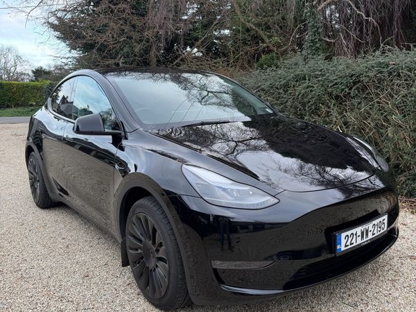 Tesla Model Y Hatchback, Electric, 2022, Black