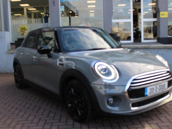 Mini Cooper Hatchback, Diesel, 2019, Black