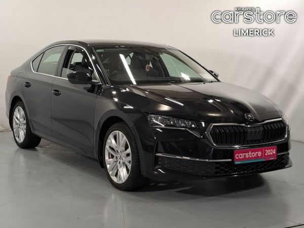 Skoda Octavia Saloon, Diesel, 2024, Black