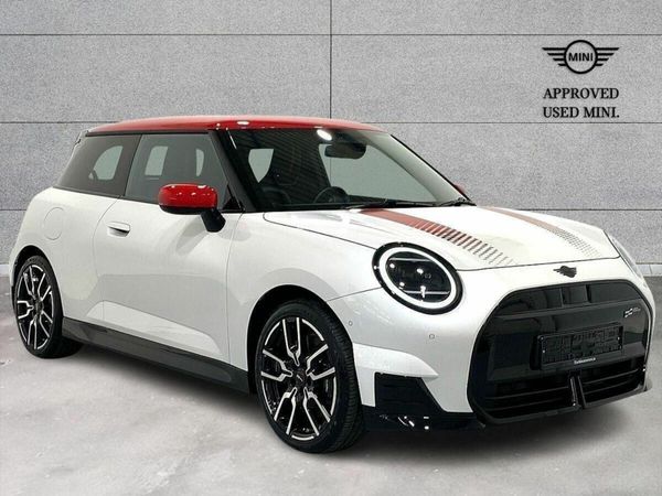 Mini Cooper Hatchback, Electric, 2025, White