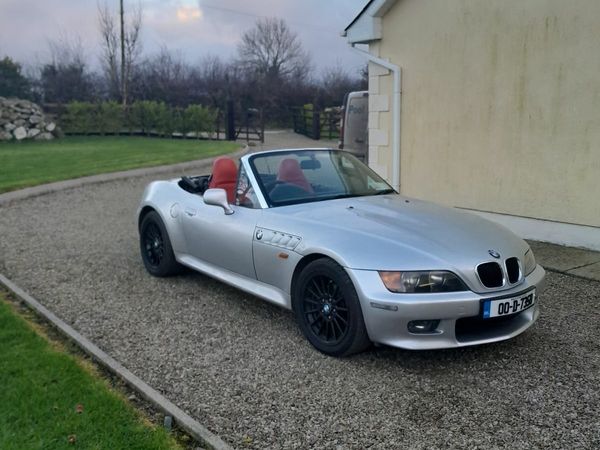 BMW Z3 Convertible, Petrol, 2000, Silver