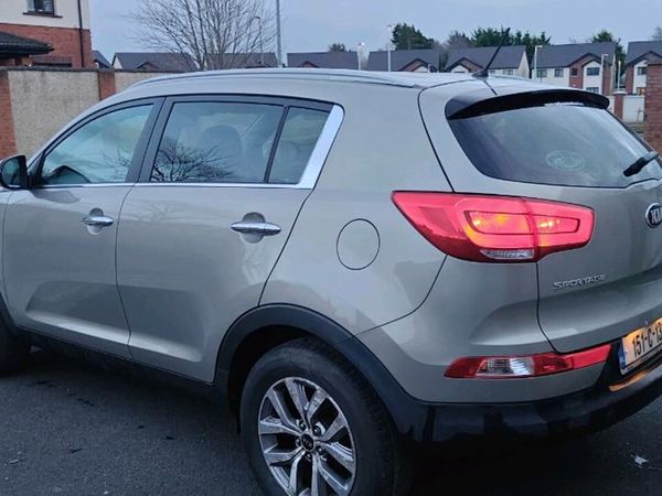 Kia Sportage SUV, Diesel, 2015, Silver