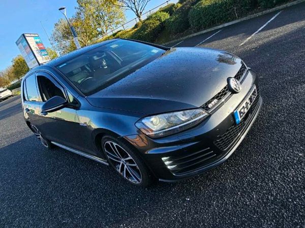 Volkswagen Golf Hatchback, Diesel, 2015, Grey