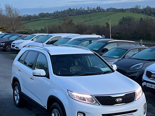 Kia Sorento SUV, Diesel, 2015, White
