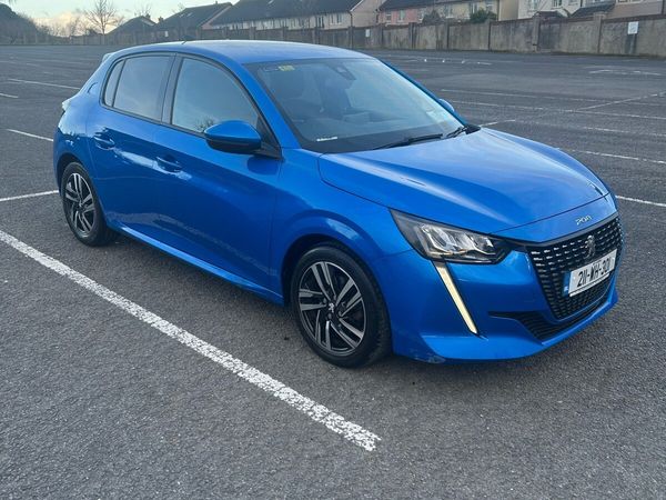Peugeot 208 Hatchback, Petrol, 2021, Blue