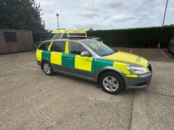 Skoda Octavia Hatchback, Diesel, 2013, Grey