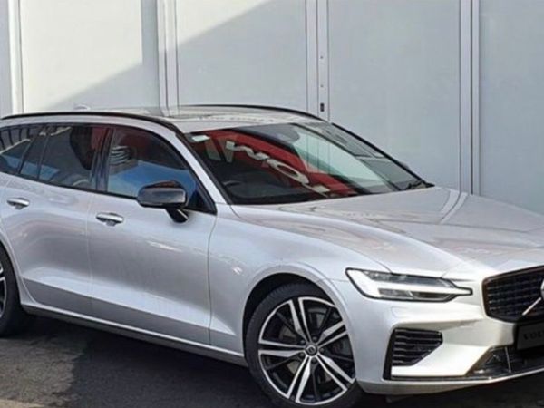 Volvo V60 Estate, Petrol Plug-in Hybrid, 2021, Silver