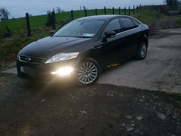 Ford Mondeo Hatchback, Diesel, 2013, Black