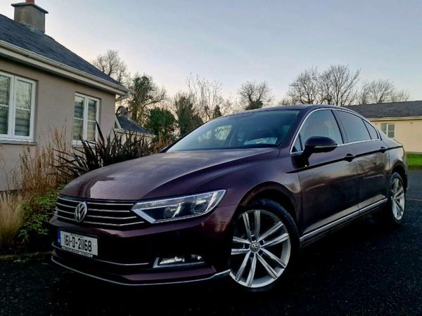 Volkswagen Passat Saloon, Diesel, 2016, Red
