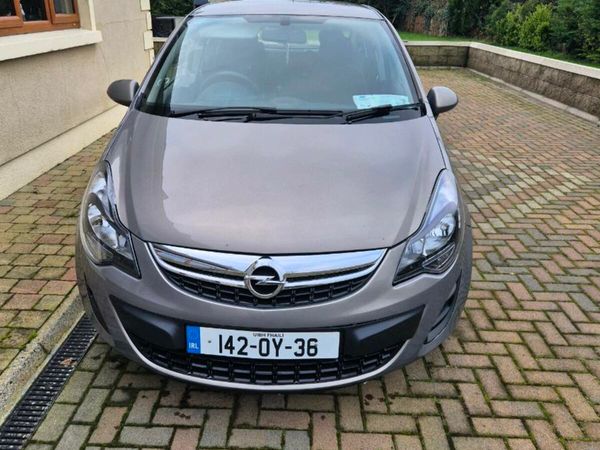 Opel Corsa Hatchback, Diesel, 2014, Brown
