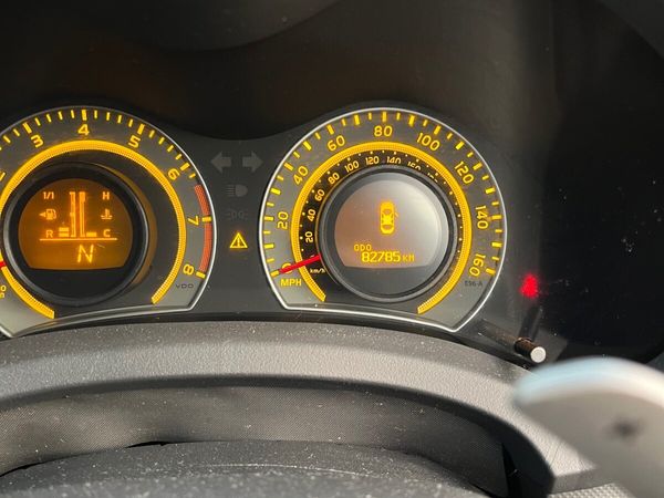 Toyota Auris Hatchback, Petrol, 2007, Silver