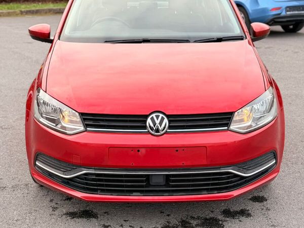 Volkswagen Polo Hatchback, Petrol, 2015, Red