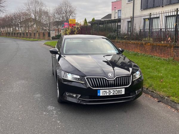 Skoda Superb Saloon, Diesel, 2017, Black