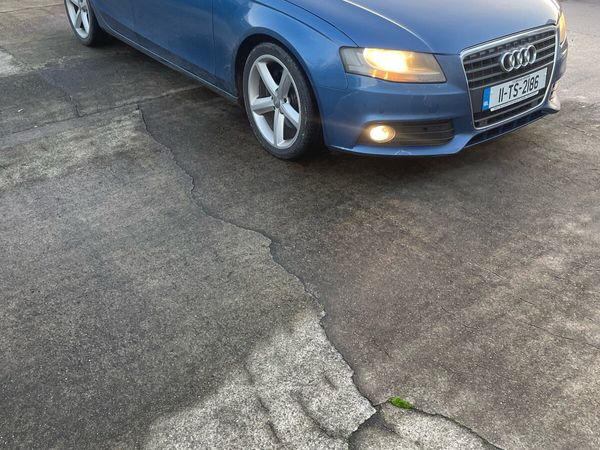 Audi A4 Saloon, Diesel, 2011, Blue