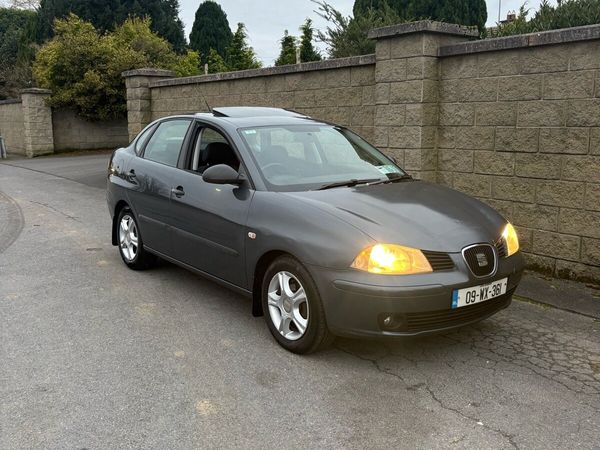 SEAT Cordoba Saloon, Petrol, 2009, Grey