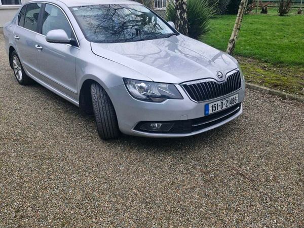 Skoda Superb Saloon, Diesel, 2015, Silver