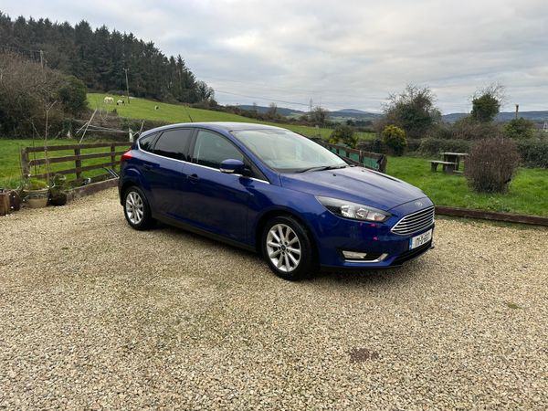 Ford Focus Hatchback, Diesel, 2017, Blue