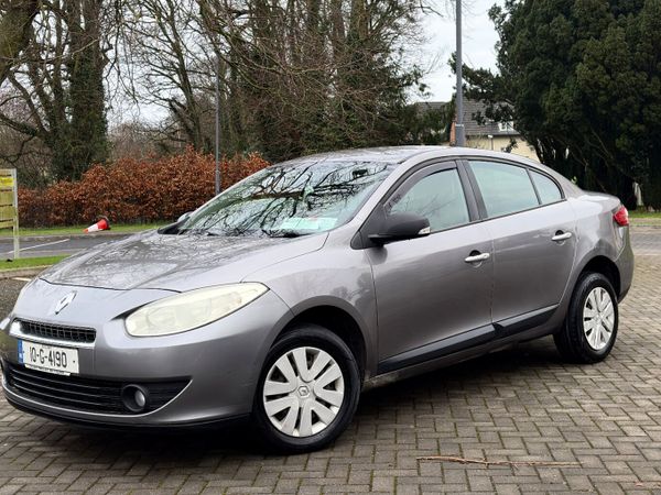 Renault Fluence Saloon, Diesel, 2010, Grey