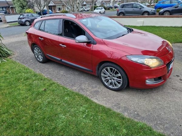 Renault Megane Estate, Diesel, 2011, Red