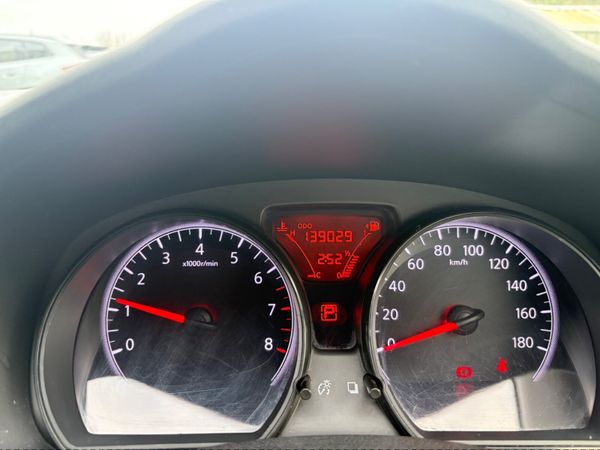 Nissan Note MPV, Petrol, 2013, Grey