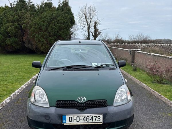 Toyota Yaris Hatchback, Petrol, 2001, Green