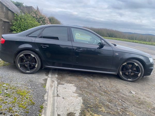 Audi A4 Saloon, Diesel, 2015, Black