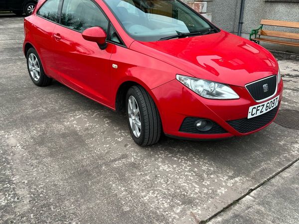 SEAT Ibiza Hatchback, Diesel, 2010, Red
