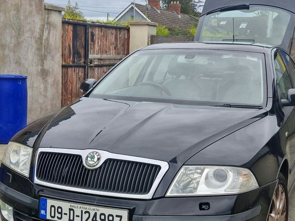Skoda Octavia Hatchback, Diesel, 2009, Black