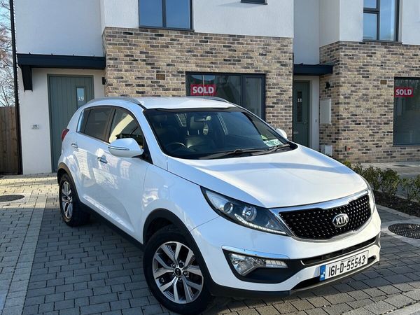 Kia Sportage SUV, Diesel, 2016, White