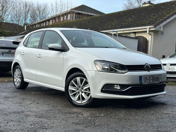 Volkswagen Polo Hatchback, Petrol, 2017, White