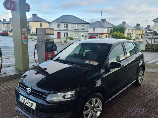 Volkswagen Polo Hatchback, Diesel, 2011, Black