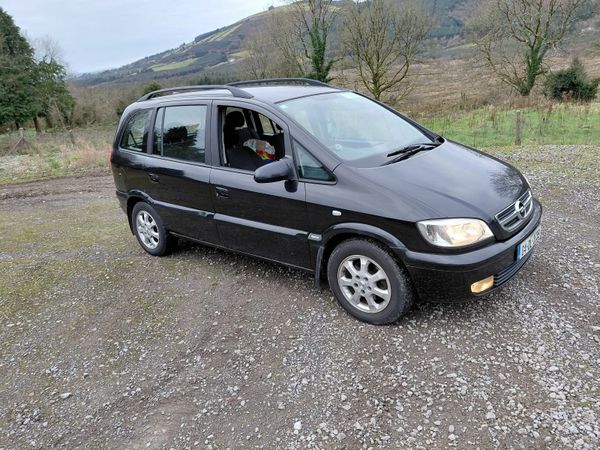 Opel Zafira MPV, Diesel, 2004, Black