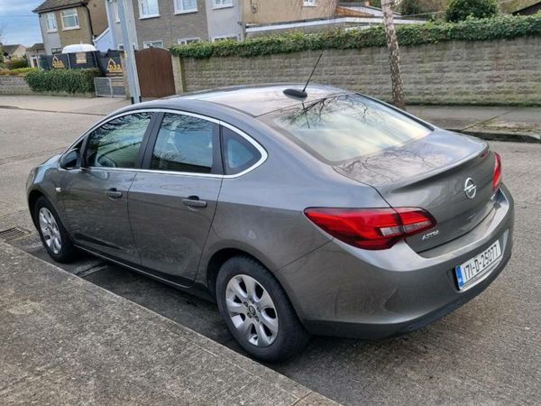Opel Astra Saloon, Diesel, 2017, Grey